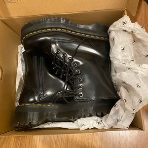 Size 8 Dr. Martens Jadon Platform Boots. Worn once! Comes in original box